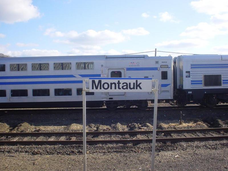 Montauk Trains