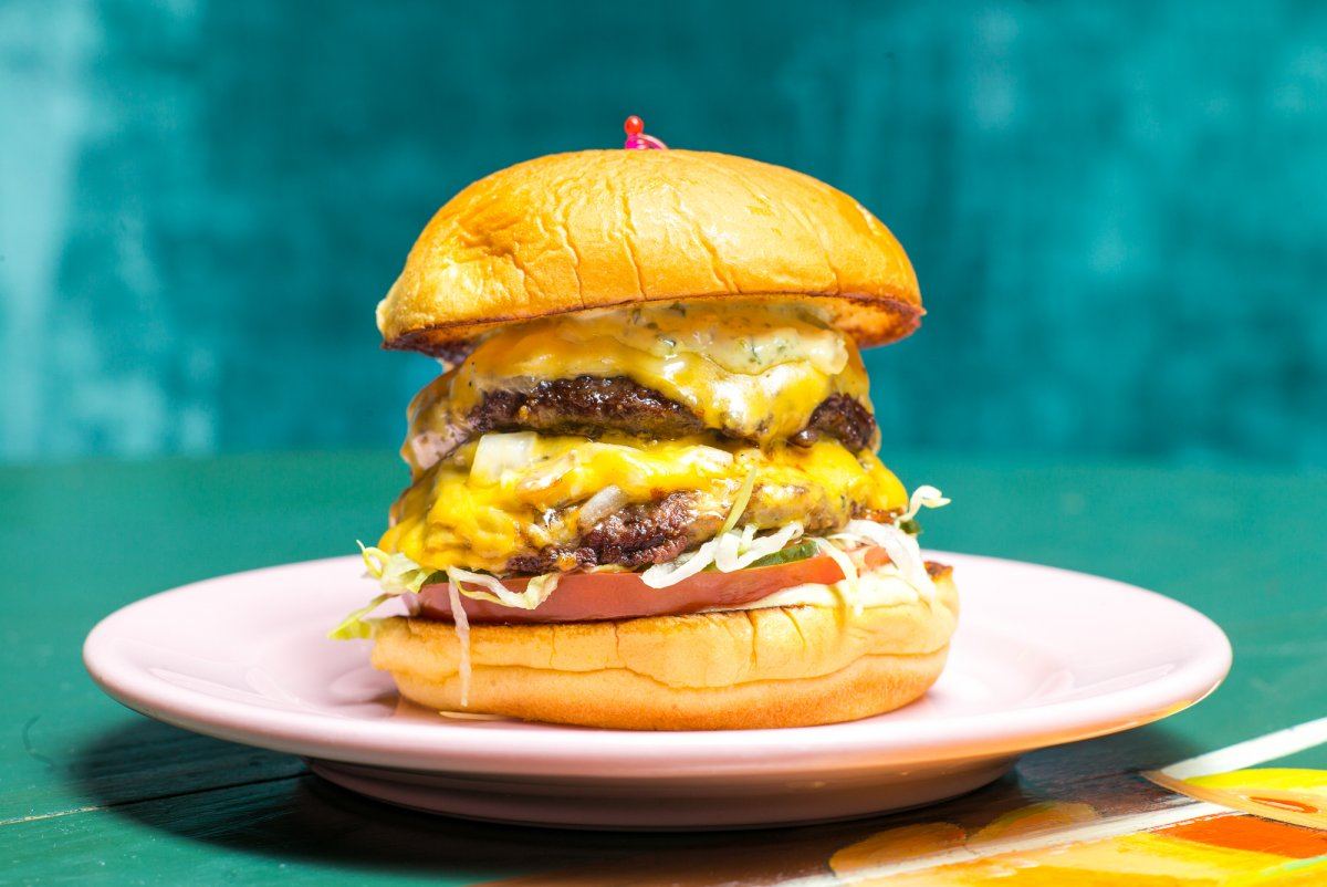 happiest hour burger nyc