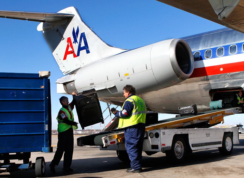American Launches New baggage Tracking App - Destination Tips