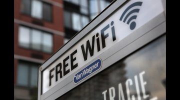 How To Get FREE Wifi ANYWHERE!- Comment Friday #45!