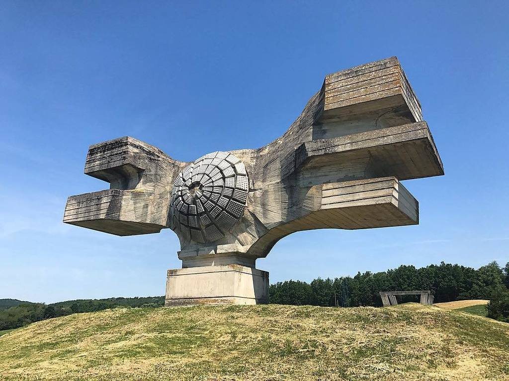 The Podgarić Monument