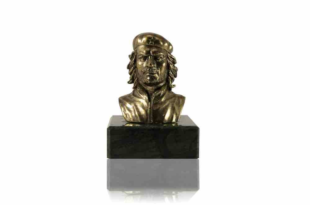 che statue