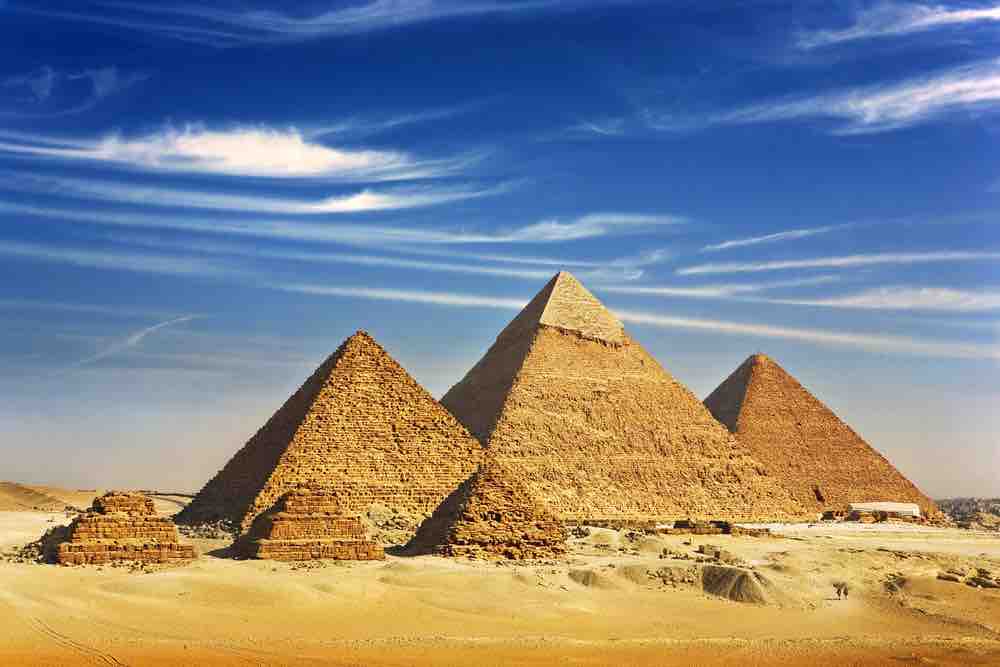 giza pyramids