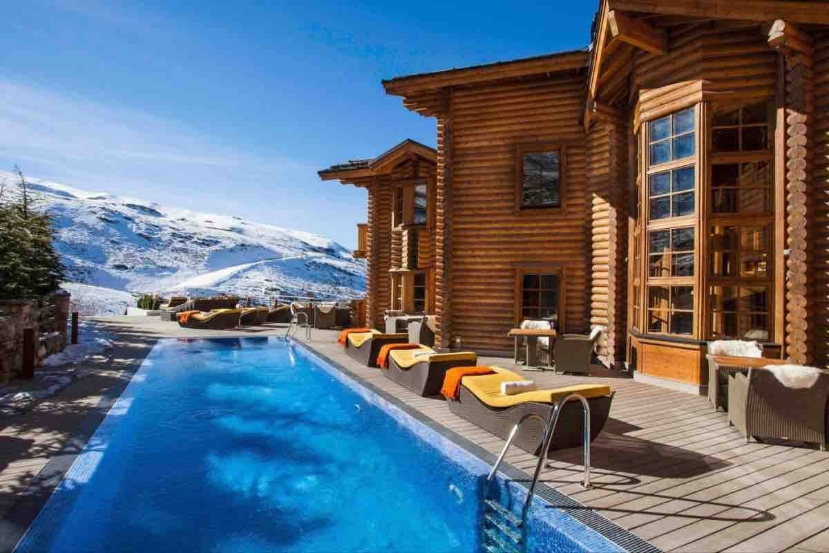 EL LODGE, SIERRA NEVADA, SPAIN