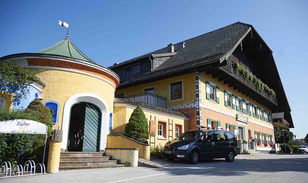 Gastagwirt