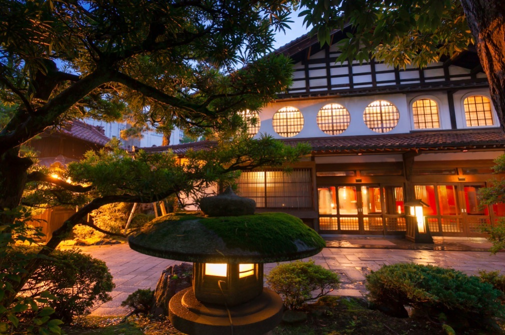 Nishiyama Onsen Keiunkan