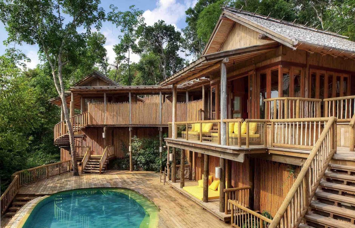 SONEVA KIRI