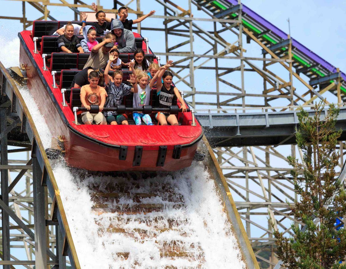 Six Flags