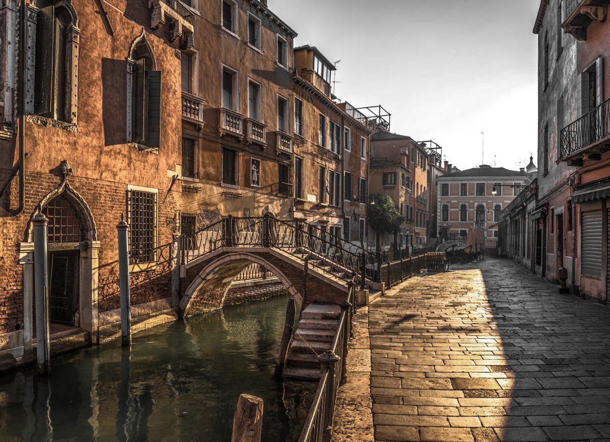 Italy Beauty One Canal Streets Venice