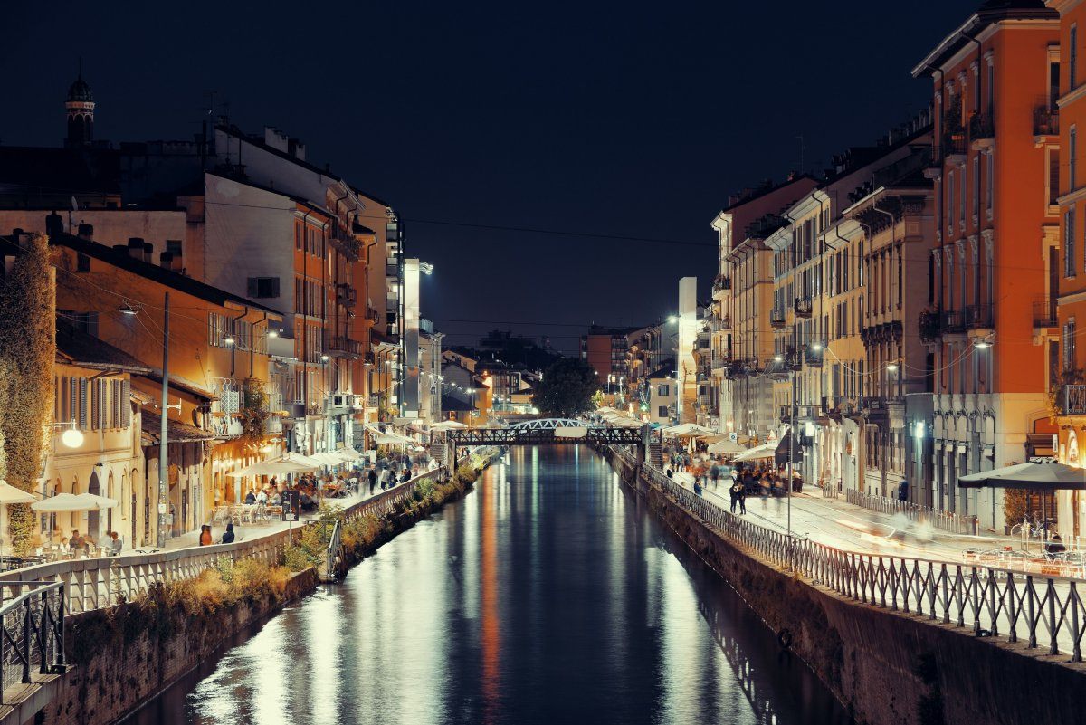 Naviglio Grande Canal Night Life Restaurant