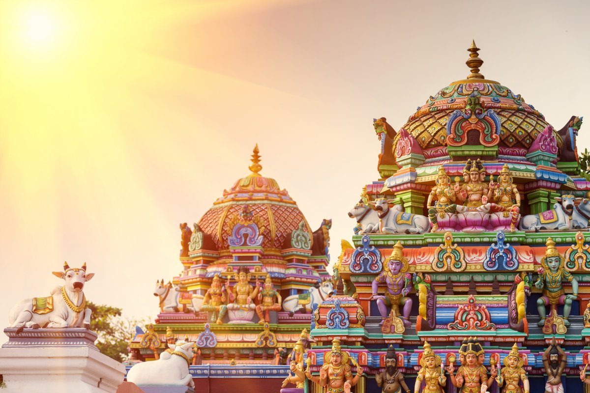 Beautiful View Colorful Gopura Hindu Kapaleeshwarar
