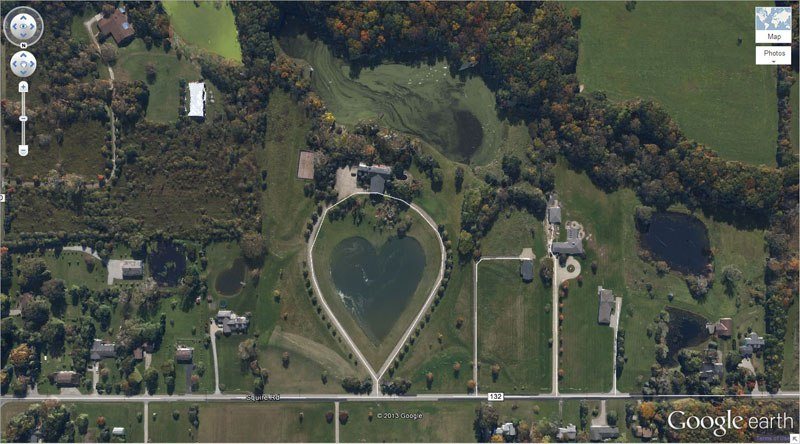 heart-shaped-lake